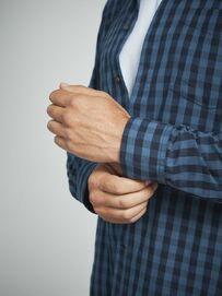 Фото 5 - Мужская рубашка I-RLC78 